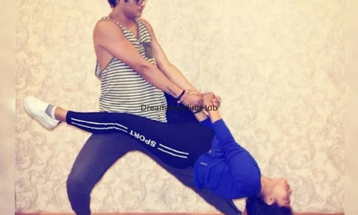 Choreographer Manish